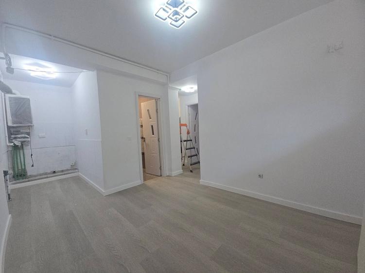 Apartament cu 2 camere decomandat în Dobroești