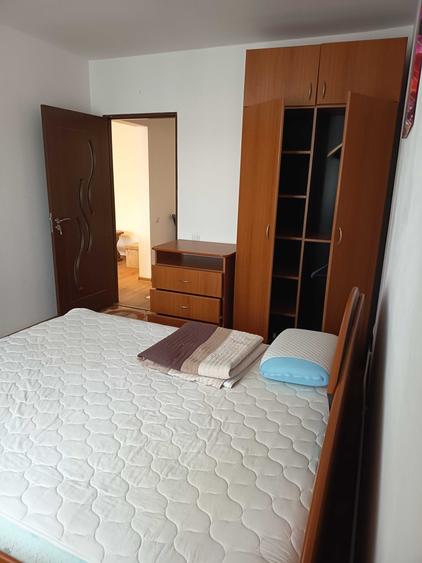 Inchiriez apartament 2 DORMITOARE SI UN LIVING in Tudor - 4