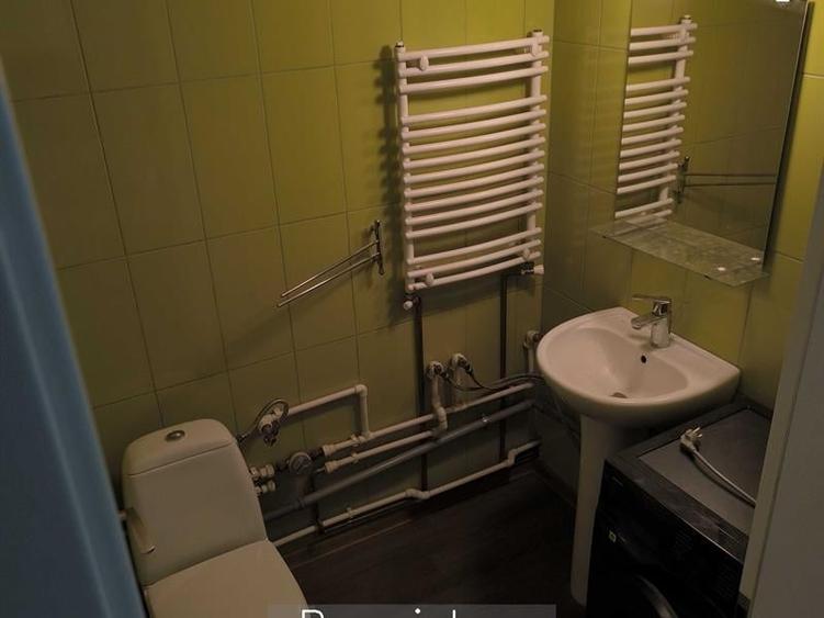 Apartament cu 4 camere decomandat în Sud