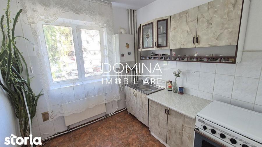Apartament cu 2 camere decomandat, mobilat în Nicolae Titulescu