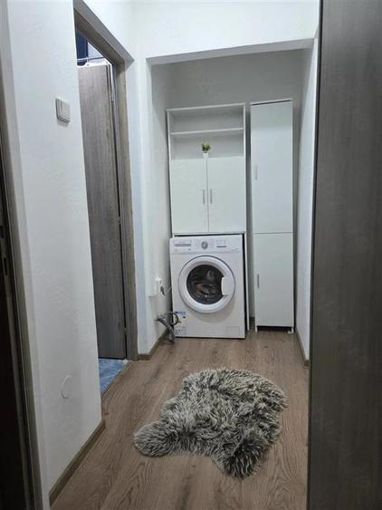Apartament cu 2 camere semidecomandat, mobilat în Basarabia