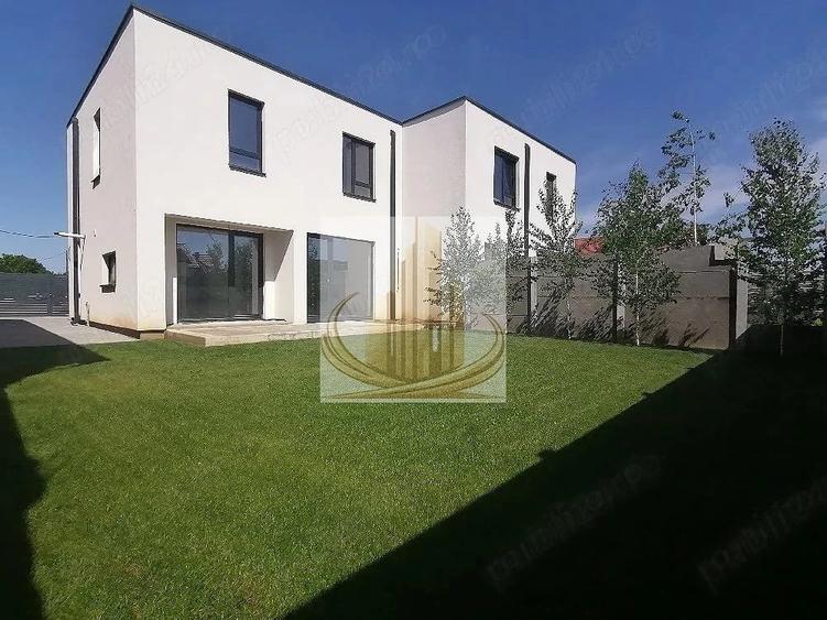 Casa aproape de scoala, gradinita, liceu, 4 camere, asfalt, toate utilitatile - 2