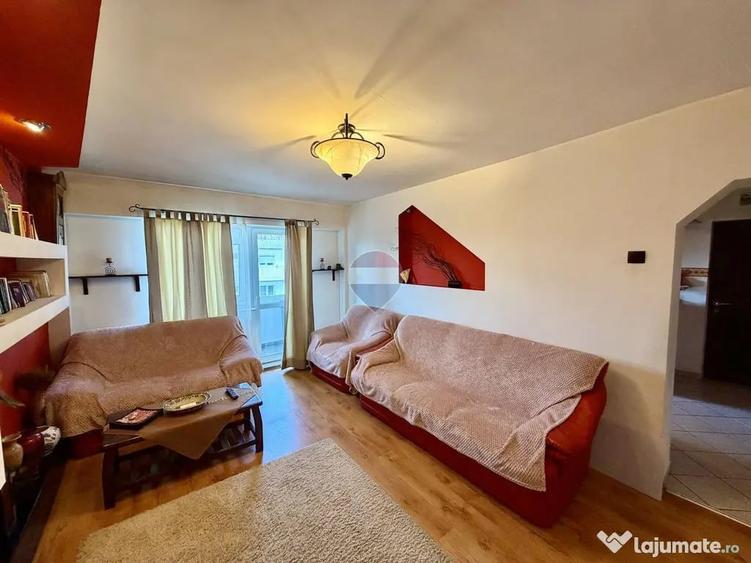 Apartament cu 3 camere decomandat în Ultracentral