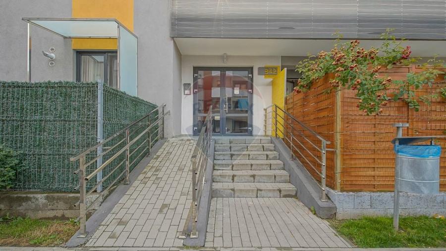 Apartament cu 2 camere semidecomandat în Avantgarden