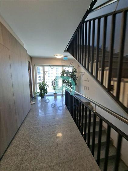Apartament cu 2 camere decomandat în Tractorul