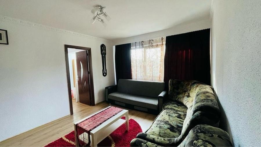 Apartament cu 2 camere nedecomandat în Narcisa