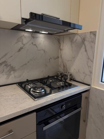Apartament cu 2 camere decomandat, mobilat în Berceni