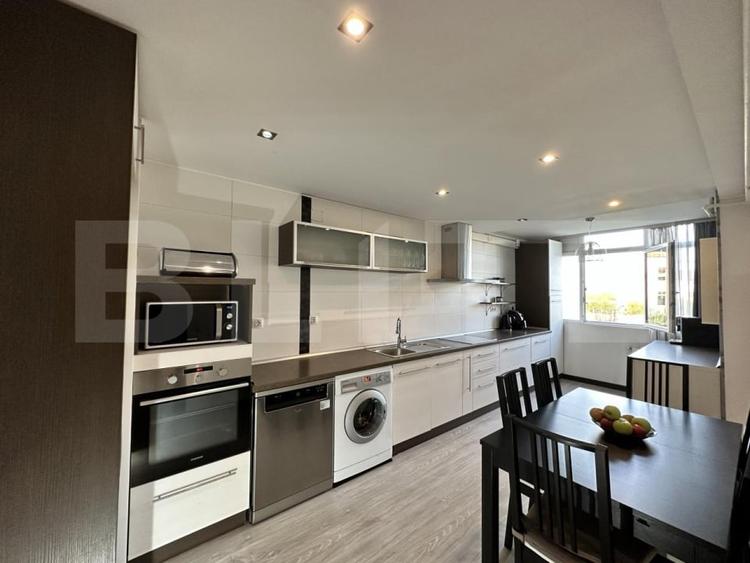Apartament 2 camere, 76 mp, parcare, zona Europa - 3