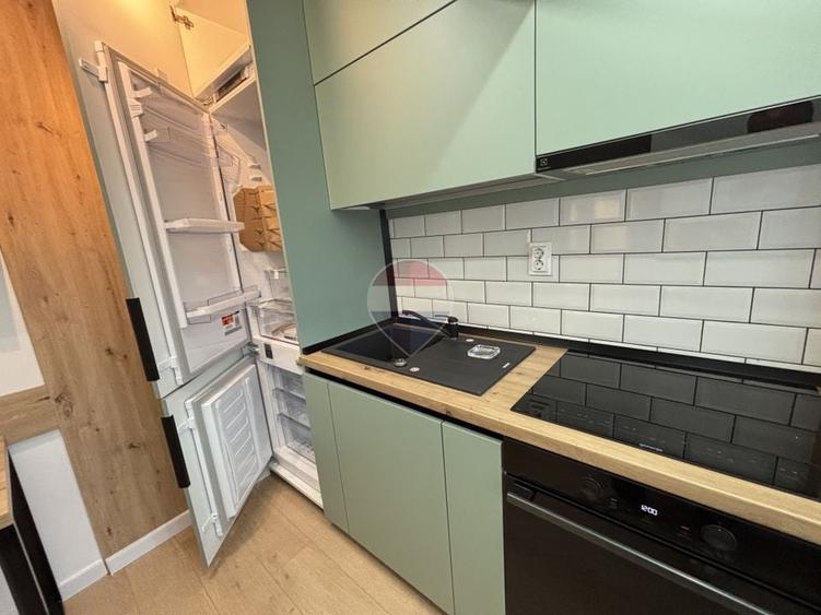 Apartament cu 2 camere decomandat, mobilat în P-ța Alba Iulia