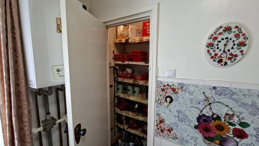 Apartament cu 2 camere semidecomandat în Libertății