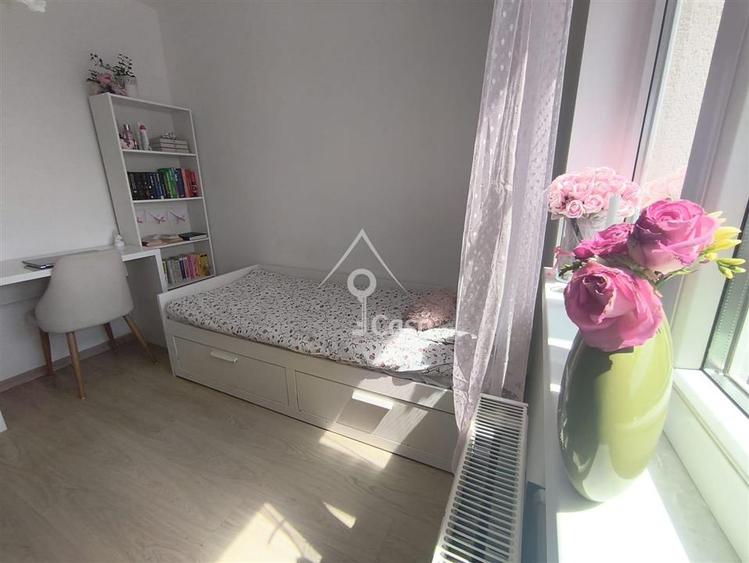 Apartament 3 camere, terasa de 22 mp , la 15 min M. Ap. Patriei - 15