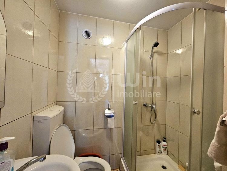 Casă individuală cu 3 camere cu Canalizare în Dâmbul Rotund