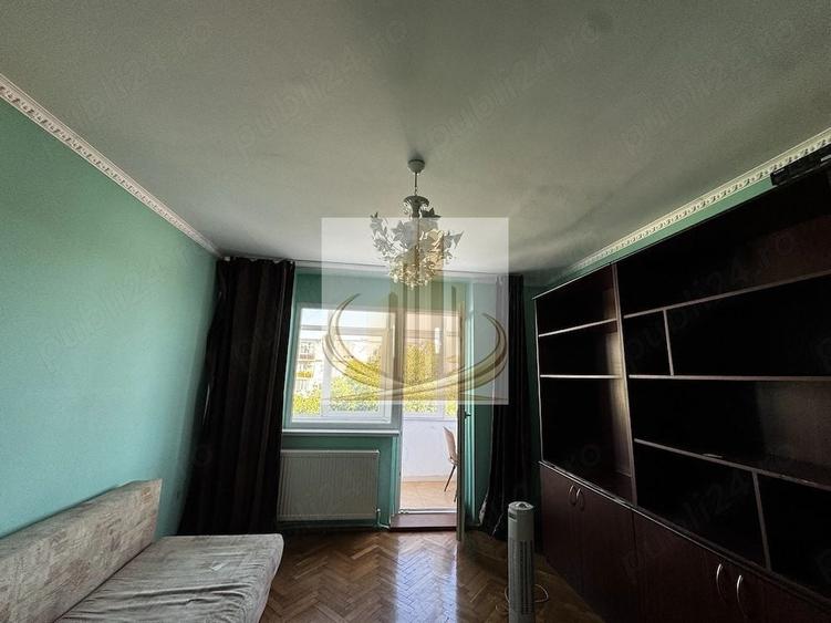 Apartament cu 4 camere decomandat în Kiriac