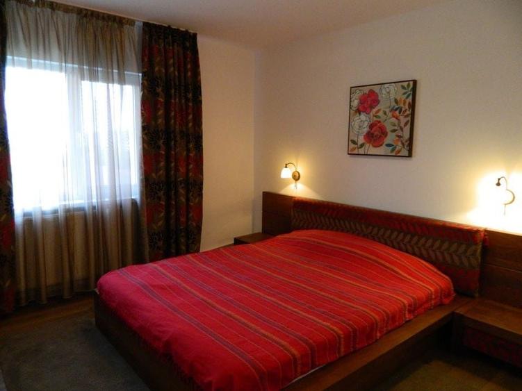 Apartament cu 3 camere decomandat în Piața Unirii