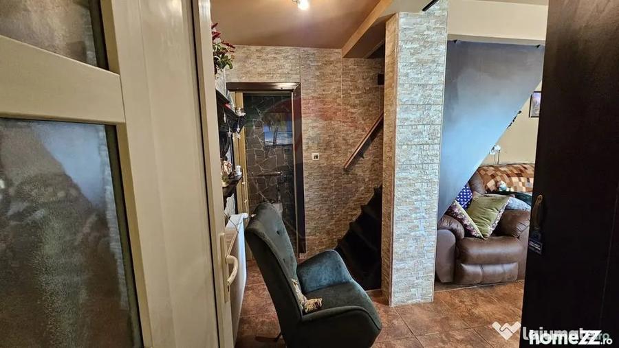 Casă cu 3 camere cu Teren 4456 Mp în Dorna-Arini