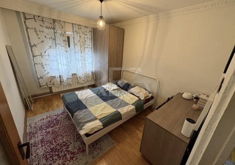 Apartament cu 3 camere decomandat, mobilat în Gorjului