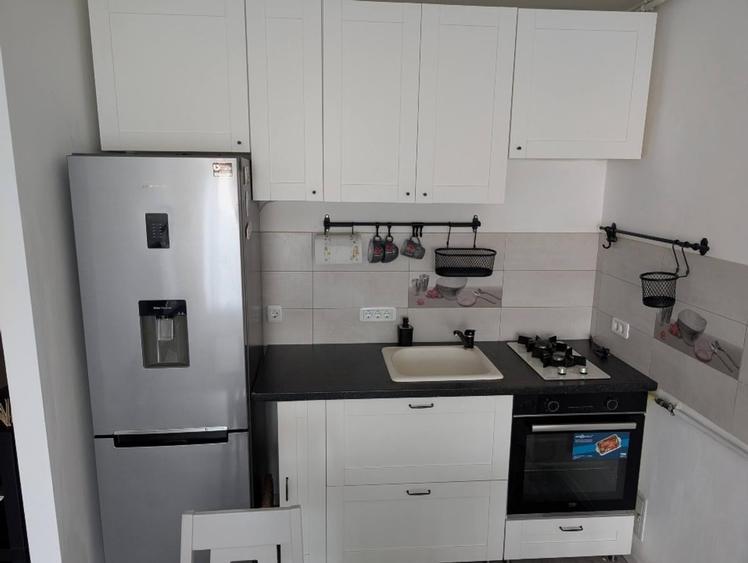 Apartament cu 2 camere decomandat în Iancului