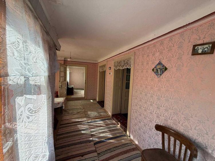 Casă cu 4 camere în Geoagiu de Sus