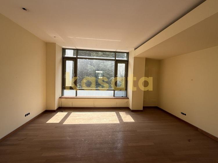 Casă individuală cu 7 camere cu Piscina în Șoseaua Nordului