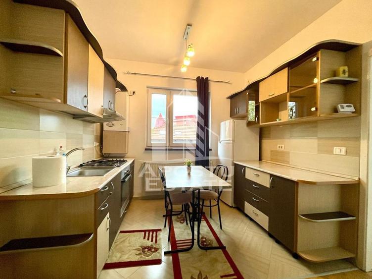Apartament cu 2 camere semidecomandat, mobilat în Banu Mărăcine