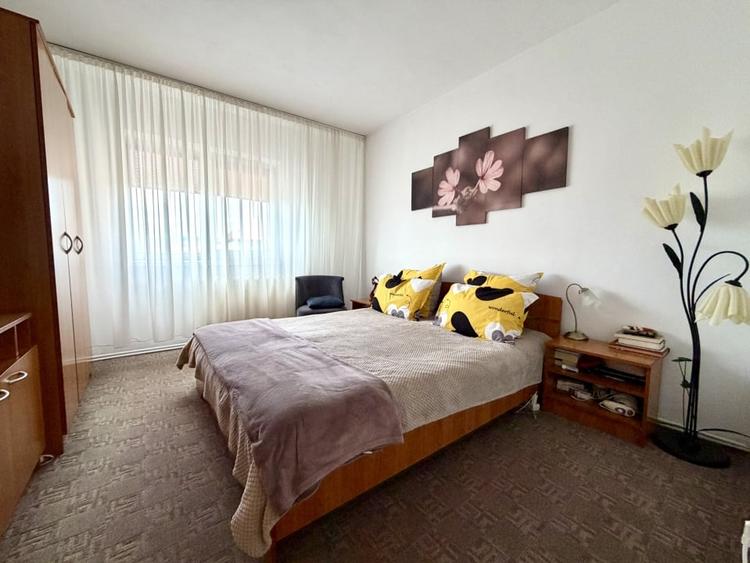 Apartament cu 4 camere decomandat, mobilat în Sebeș