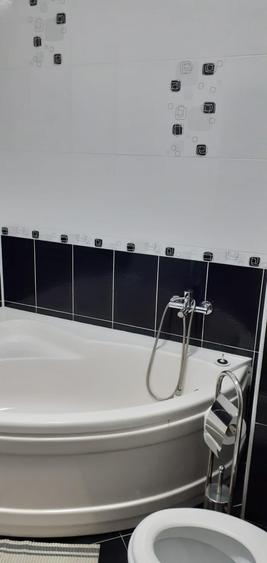 Apartament cu 2 camere semidecomandat în Militari
