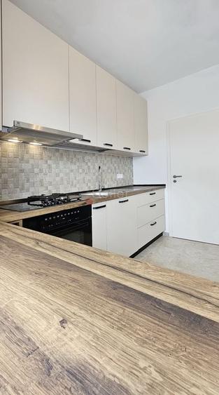 Apartament cu 2 camere decomandat, mobilat în Sânpetru