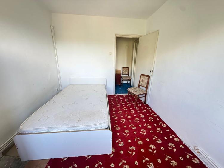 Apartament cu 3 camere decomandat în Medgidia