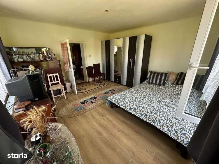 Casă cu 2 camere în Adămuș