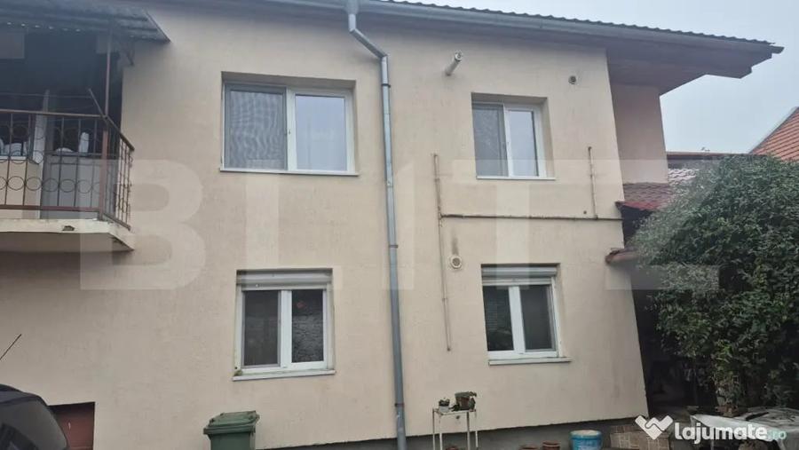 Casă cu 1 camere cu Teren 1306 Mp în Careiului