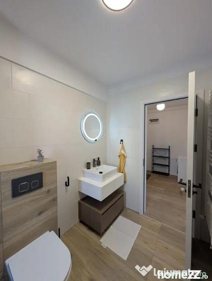 Apartament cu 2 camere semidecomandat în Florești