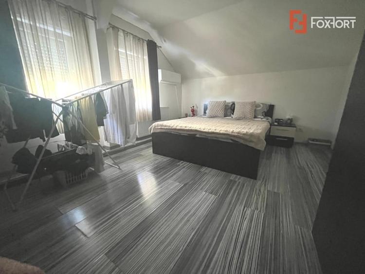 Duplex cu 5 camere cu Canalizare în Moșnița Nouă