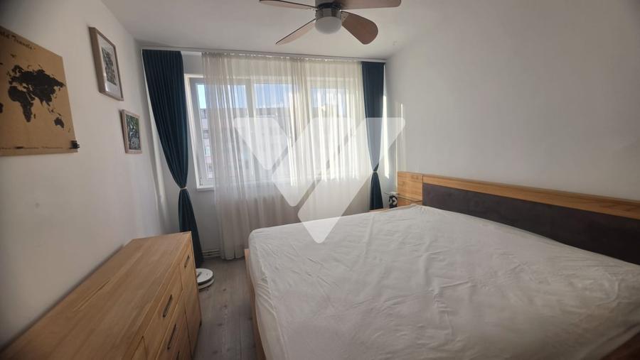 Apartament cu 3 camere decomandat, mobilat în Mihai Viteazul