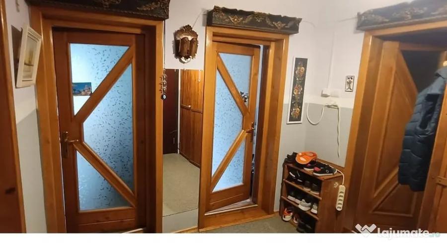 Apartament cu 2 camere decomandat în Vest