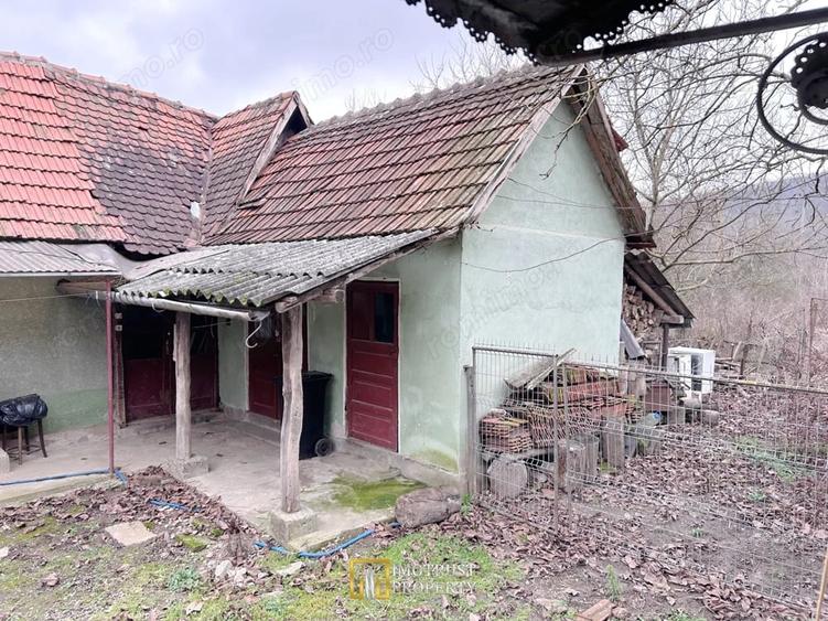 Teren de 3252 mp, în Tauț
