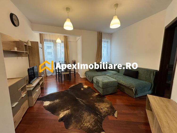 Apartament cu 2 camere semidecomandat, mobilat în Universitate