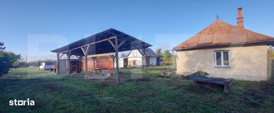 Casă cu 2 camere cu Teren 3200 Mp în Central