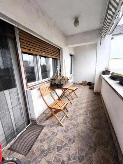 Apartament cu 3 camere decomandat în Central