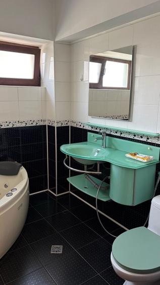 Apartament cu 2 camere decomandat în 9 Mai
