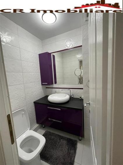 Apartament cu 3 camere decomandat, mobilat în Vitan