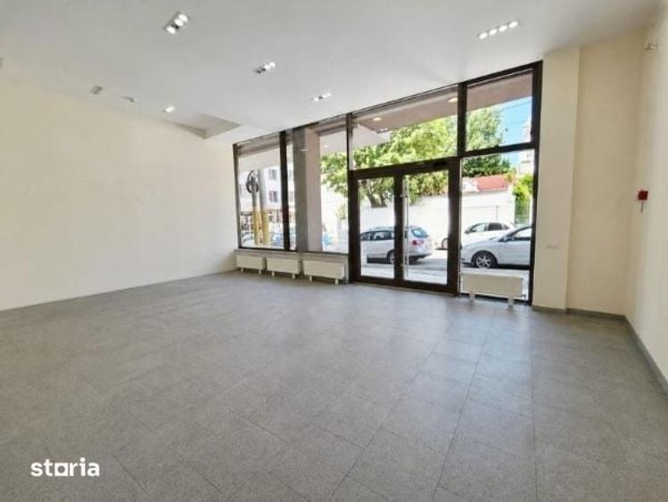 Spațiu comercial, de 70 mp, în Tomis II
