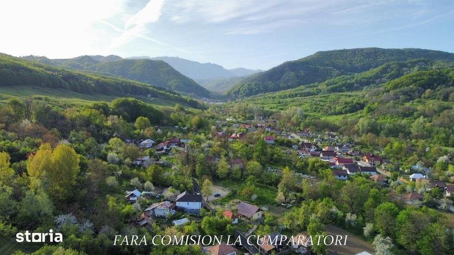 Teren de 992 mp, în Păușești