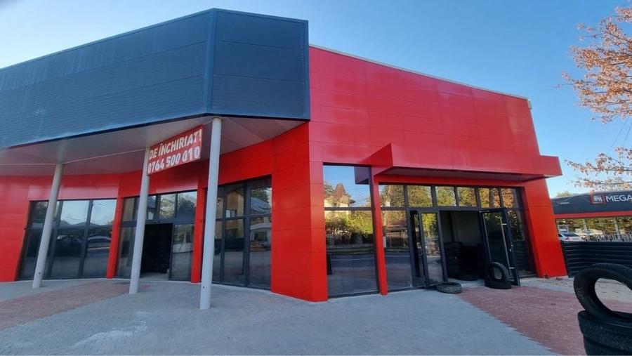 Spațiu comercial, de 300 mp, în Central