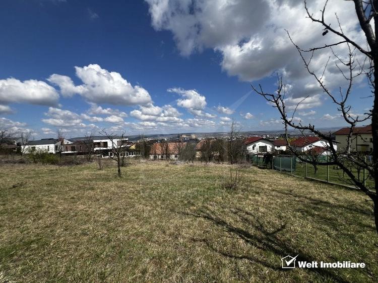 Teren Construcții intravilan de 608 mp, în Europa
