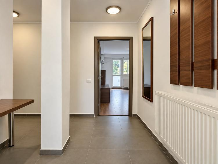 Apartament cu 2 camere decomandat în Drumul Taberei