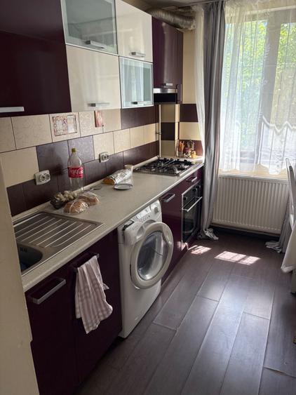 Apartament cu 3 camere in zona Berceni (Straja) - 4