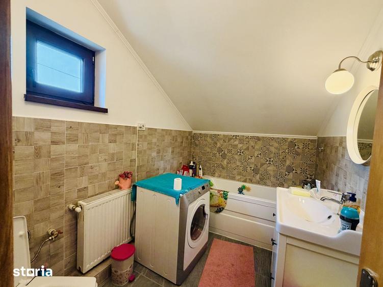 Casă cu 4 camere cu Teren 150 Mp în Chiajna