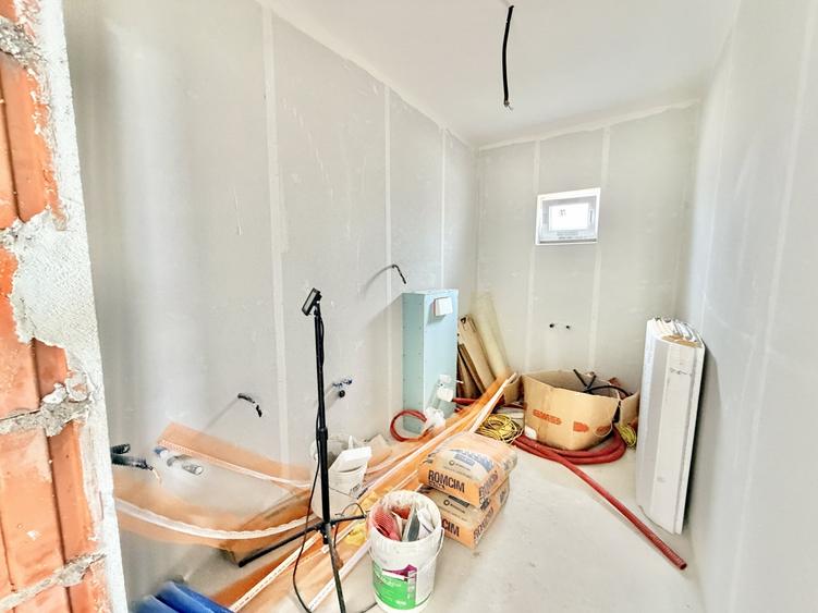 Duplex cu 3 camere cu Canalizare în Moșnița Nouă