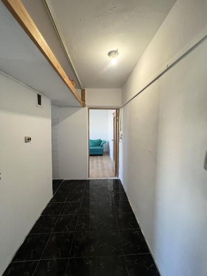 Apartament 3 camere, etaj 3, 51 mp utili, centrala proprie -zona Dacia - 10