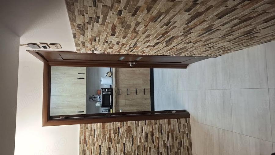 Apartament cu 2 camere decomandat în Bucur Obor